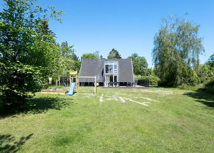Beautiful In Rudkobing With Wifi Semesterbostad Spodsbjerg